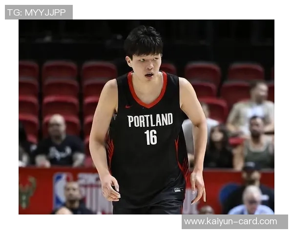 徐静雨点评杨瀚森在G联盟的表现如同CBA展现从容与扎实的篮球风采