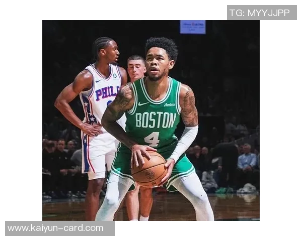 埃奇库姆表现出色如老将10投6中三分5中3罚球10中7砍下22分4篮板5助攻