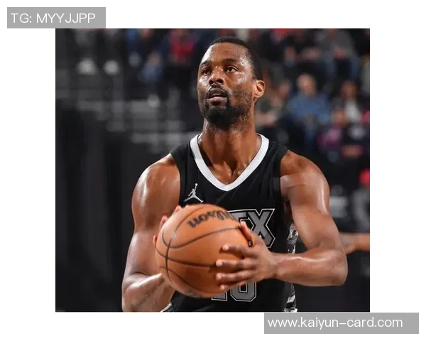 追梦谈球队阵容变化首发KD替补普尔裁掉巴恩斯的背后故事